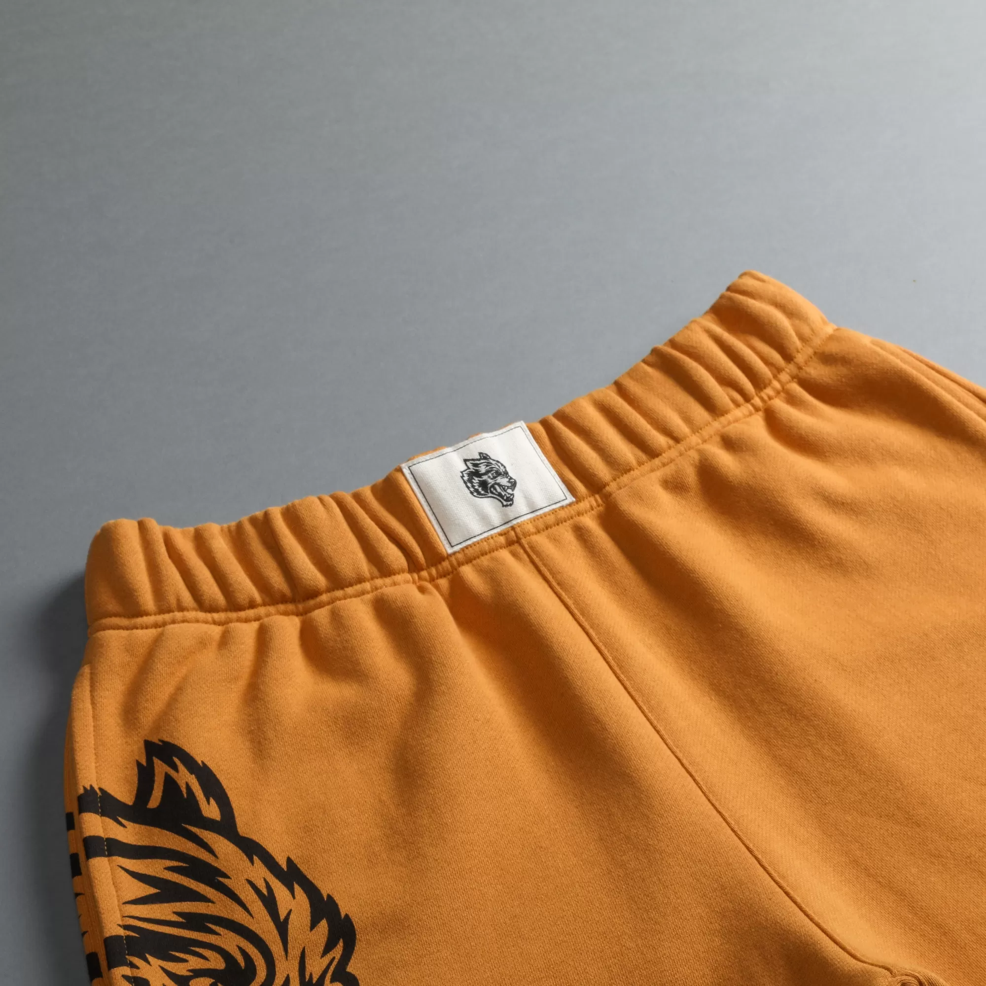Sale Always Have Your Back Patch Liam Sweat Shorts In Vintage Gold Men Shorts