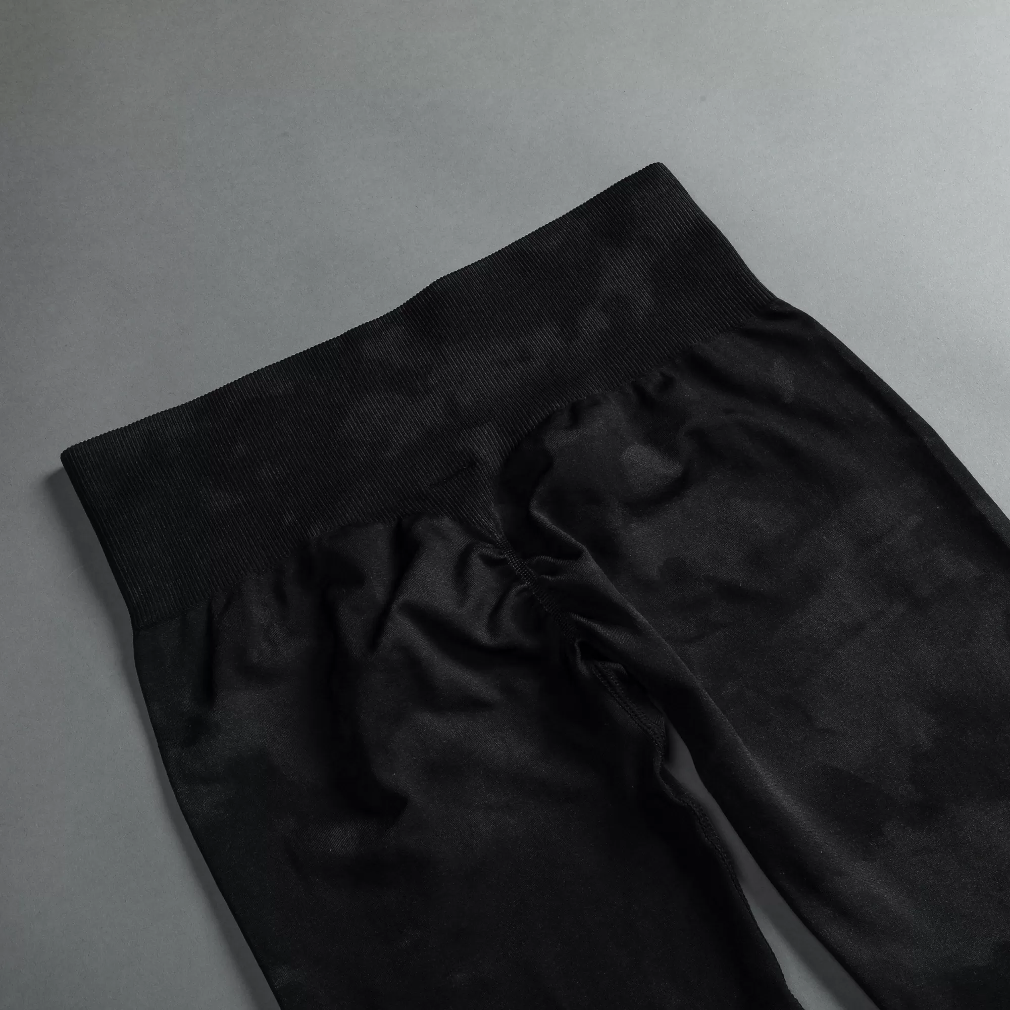 Store Big Wolf Loyalty "Everson Scrunch" Leggings In Tonal Black Jumbo Marble Women Bottoms