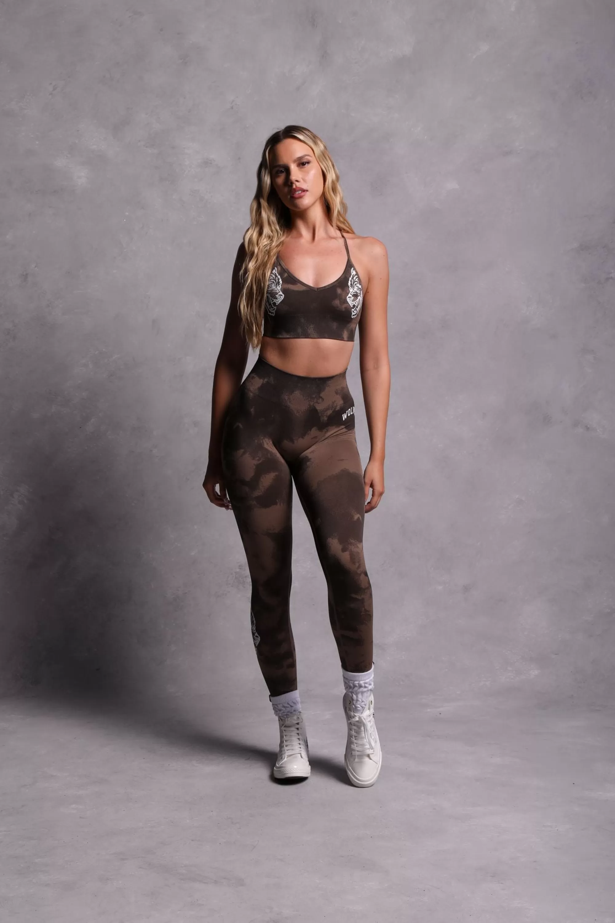 Store Dual "Everson Seamless" Sports Bra In Mojave Brown Jumbo Marble Women Bras