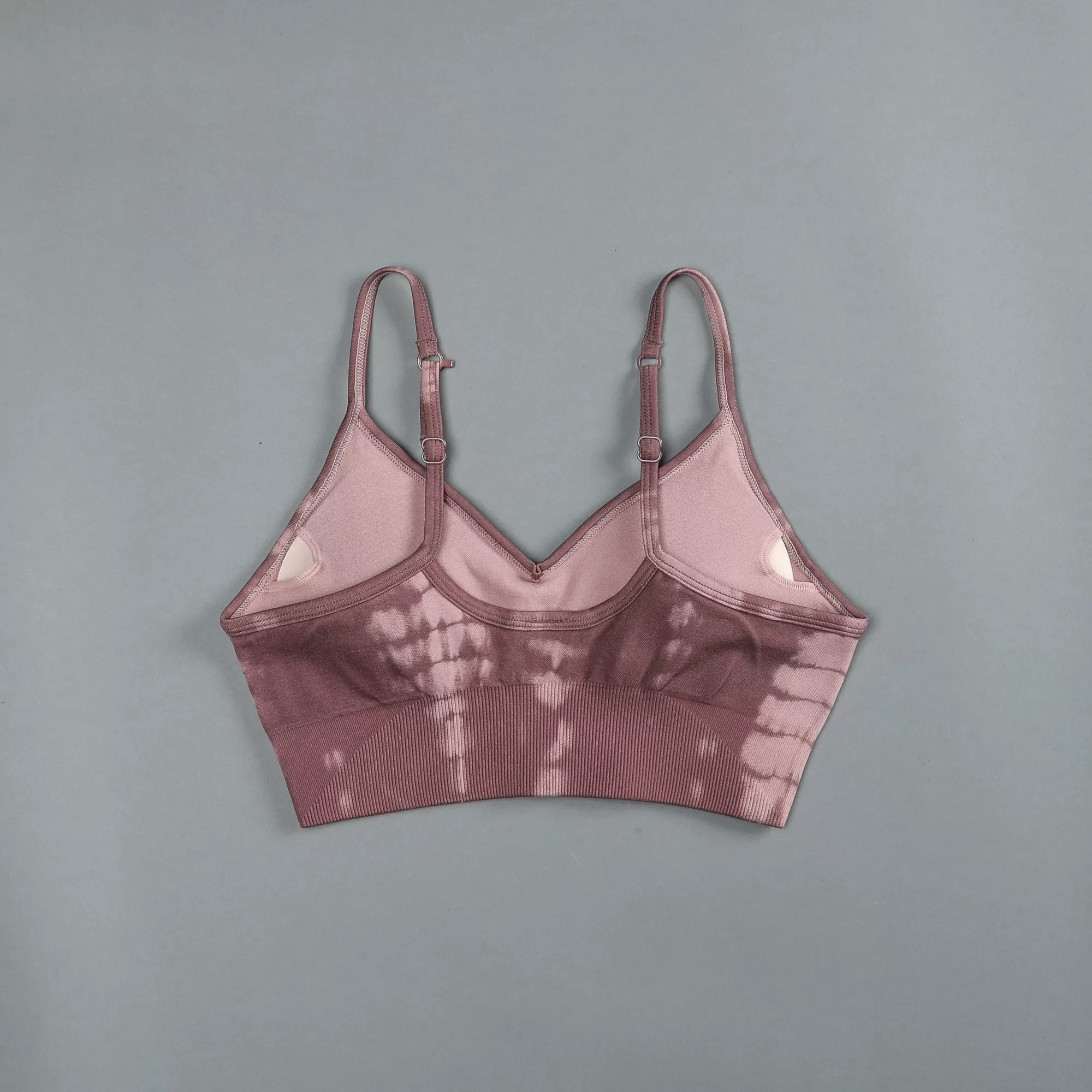 Shop Dual "Everson Seamless" Sports Bra In Tonal Mauve Serpent Women Tops