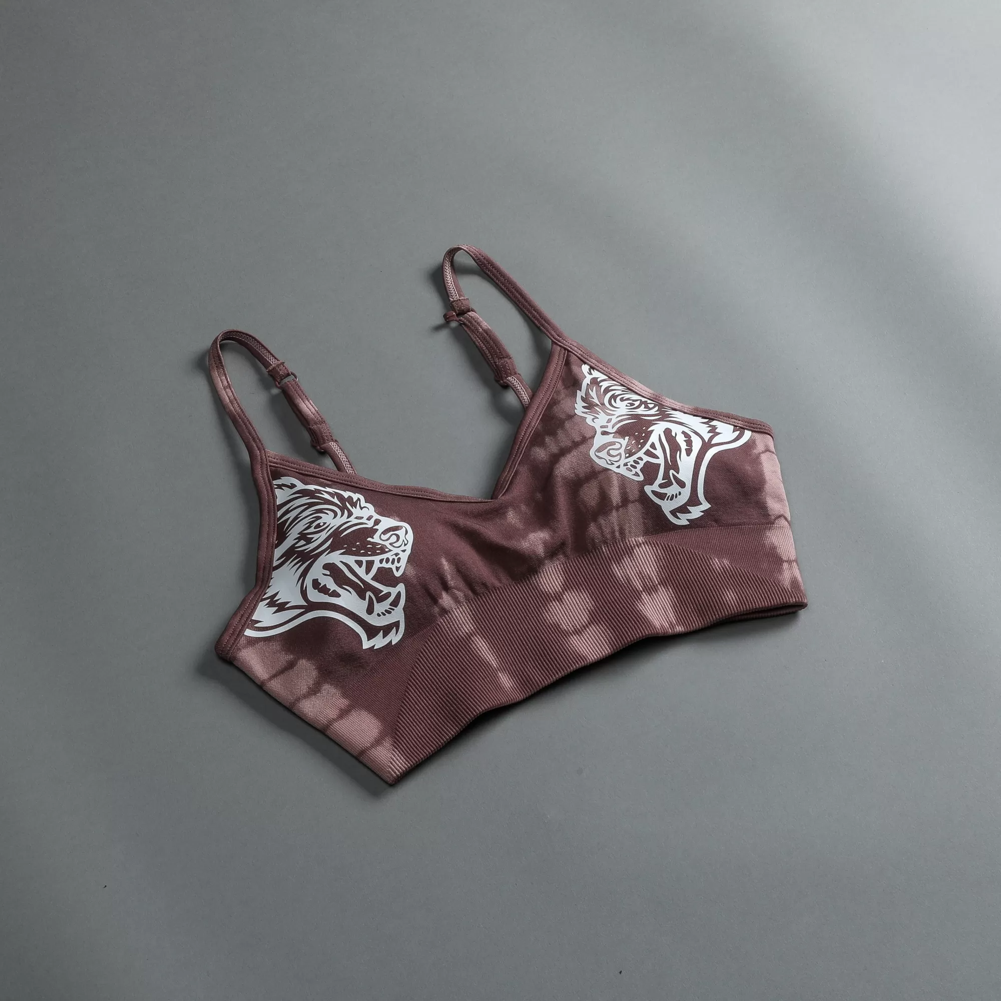 Shop Dual "Everson Seamless" Sports Bra In Tonal Mauve Serpent Women Tops