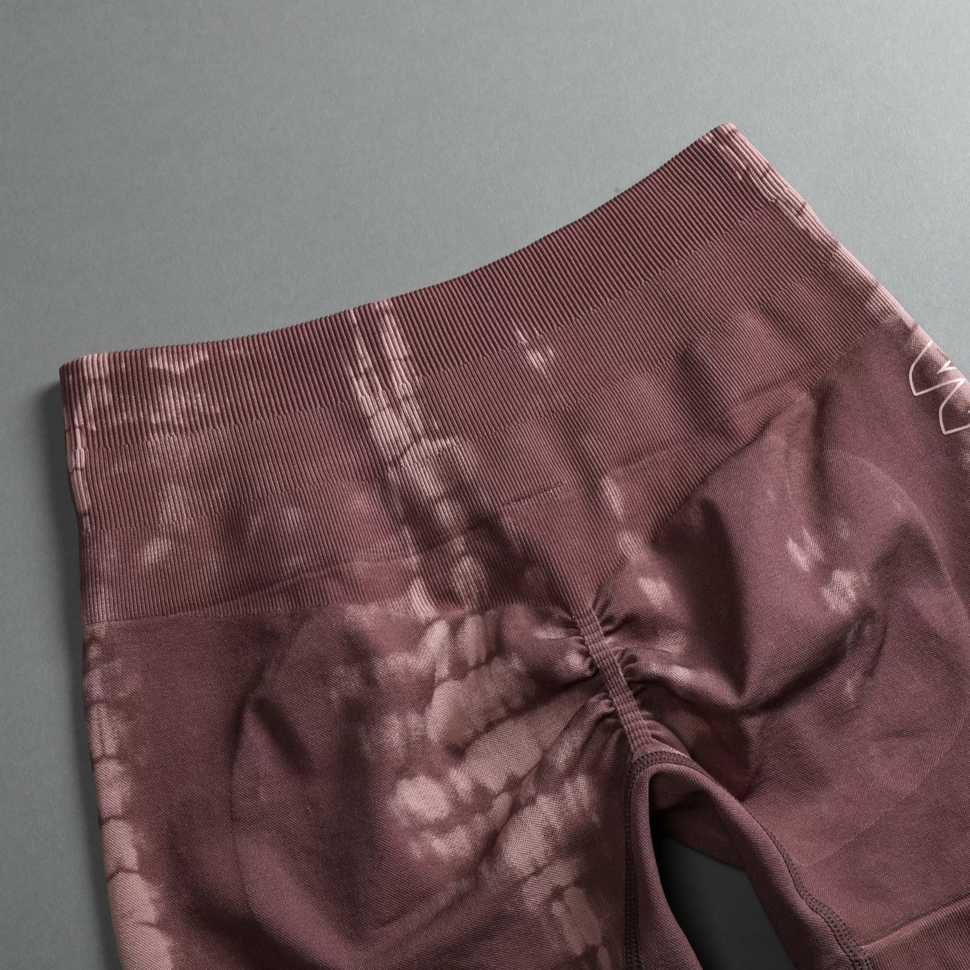 Store Fuel Everson Seamless "Sierra" Shorts In Tonal Mauve Serpent Women Seamless