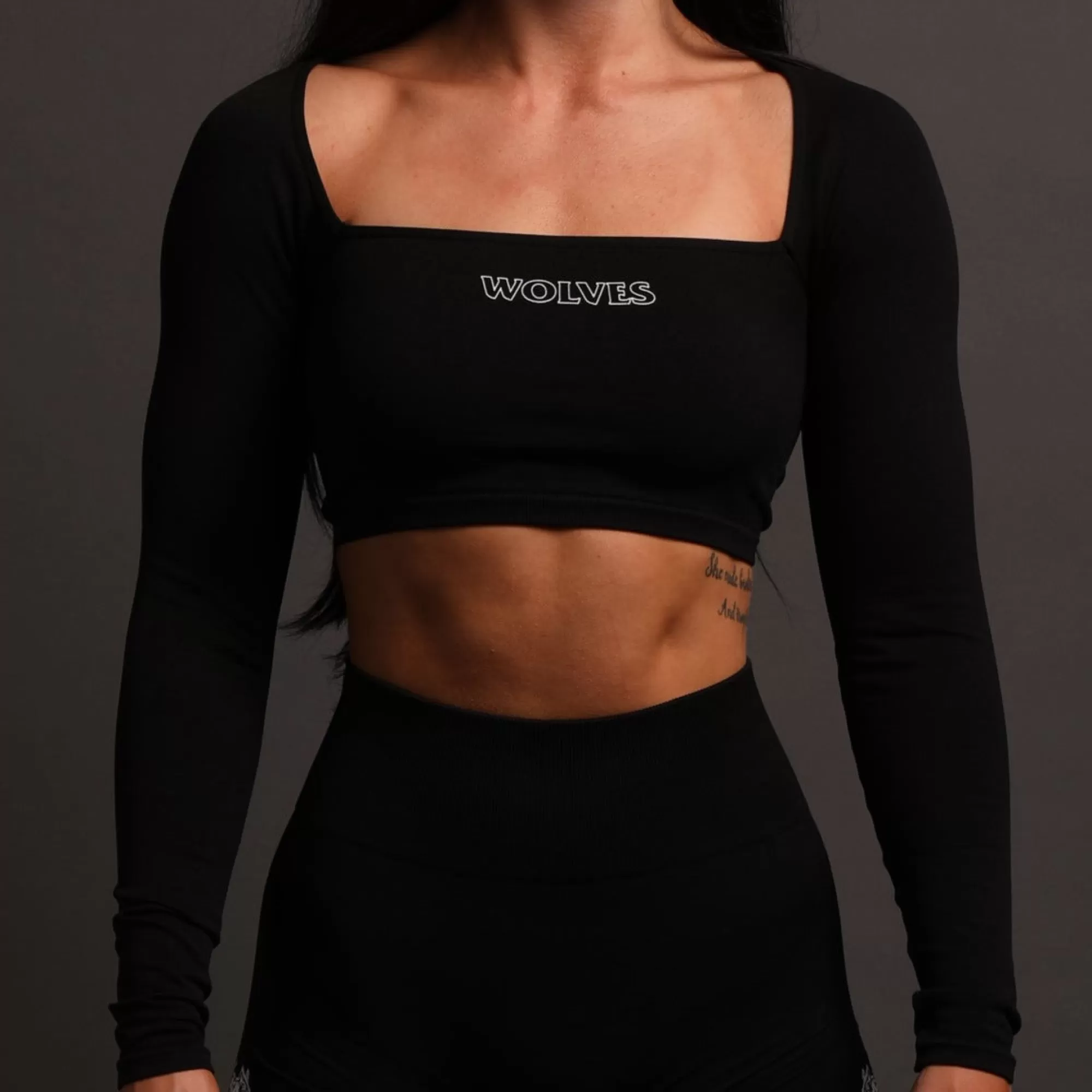 Best Hardcore L/S "Everson Sage Seamless" Top In Black Women Seamless
