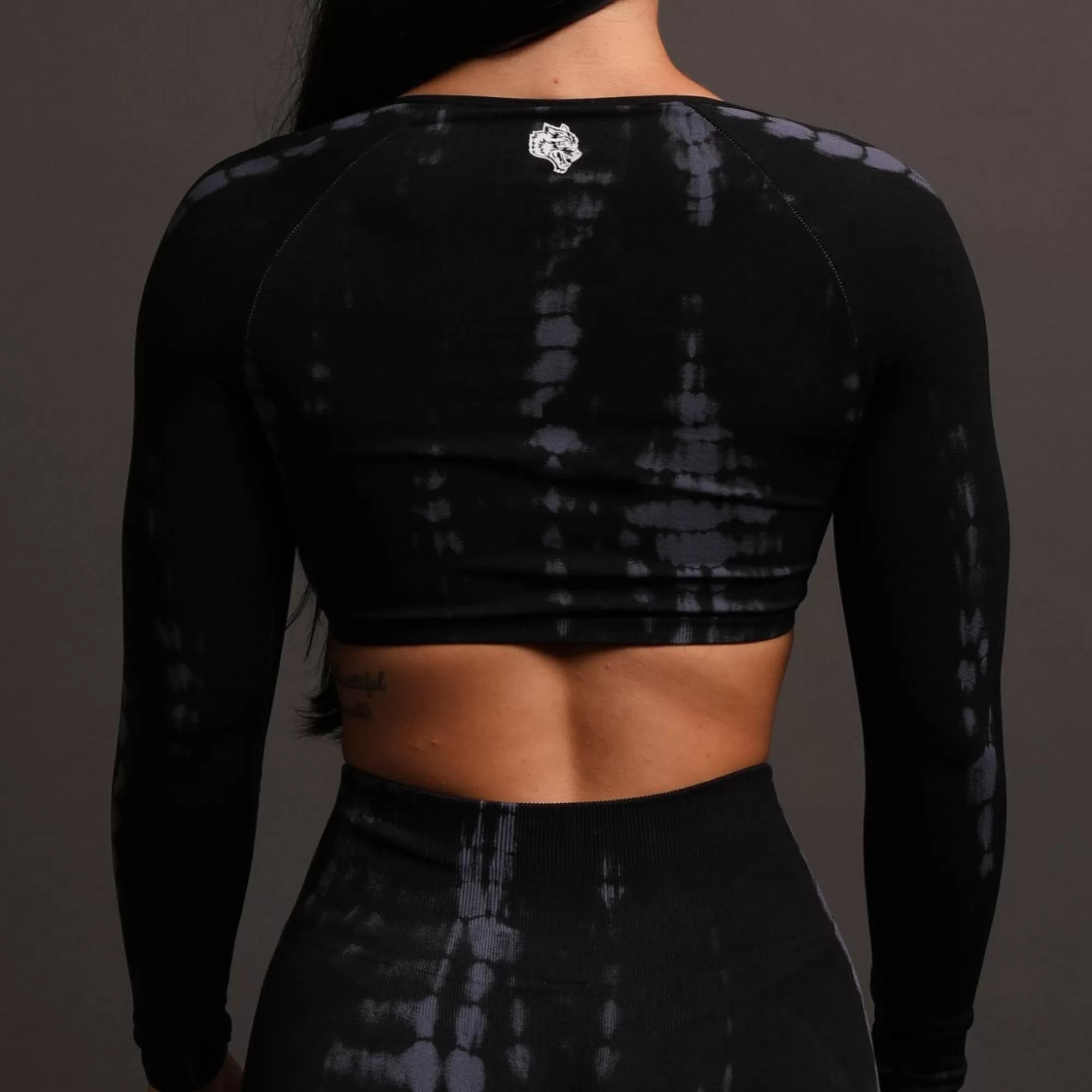 New Hardcore L/S "Everson Sage Seamless" Top In Tonal Midnight Blue Serpent Women Tops