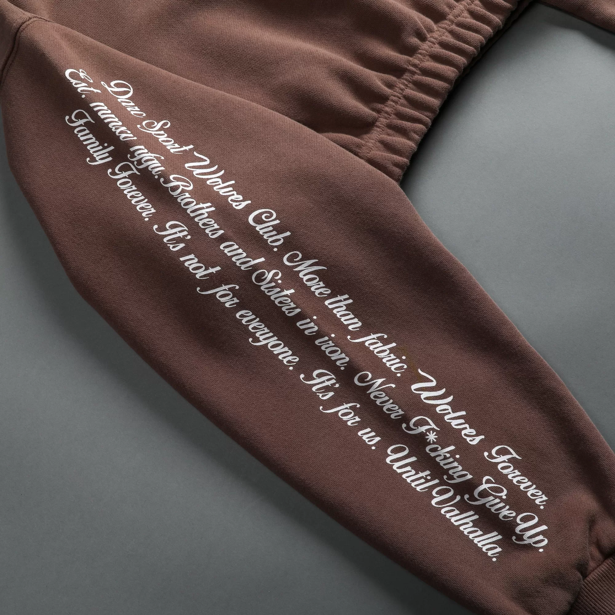 Best In Our Heart "Vintage Gwen" (Cropped) Crewneck In Norse Brown Women Tops