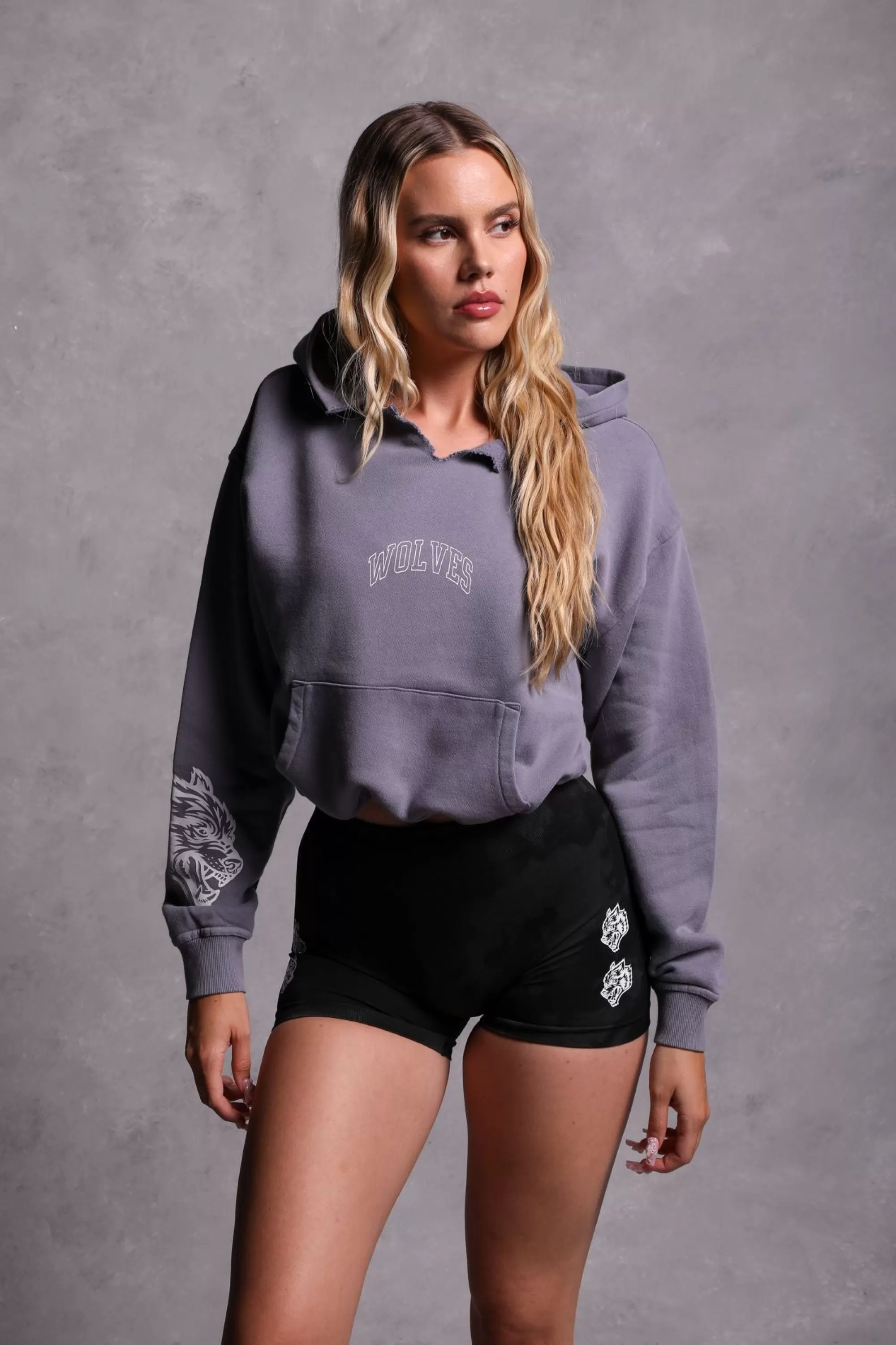 New Loyalty "Vintage Dempsey" (Cropped) Hoodie In Norse Purple Women Tops