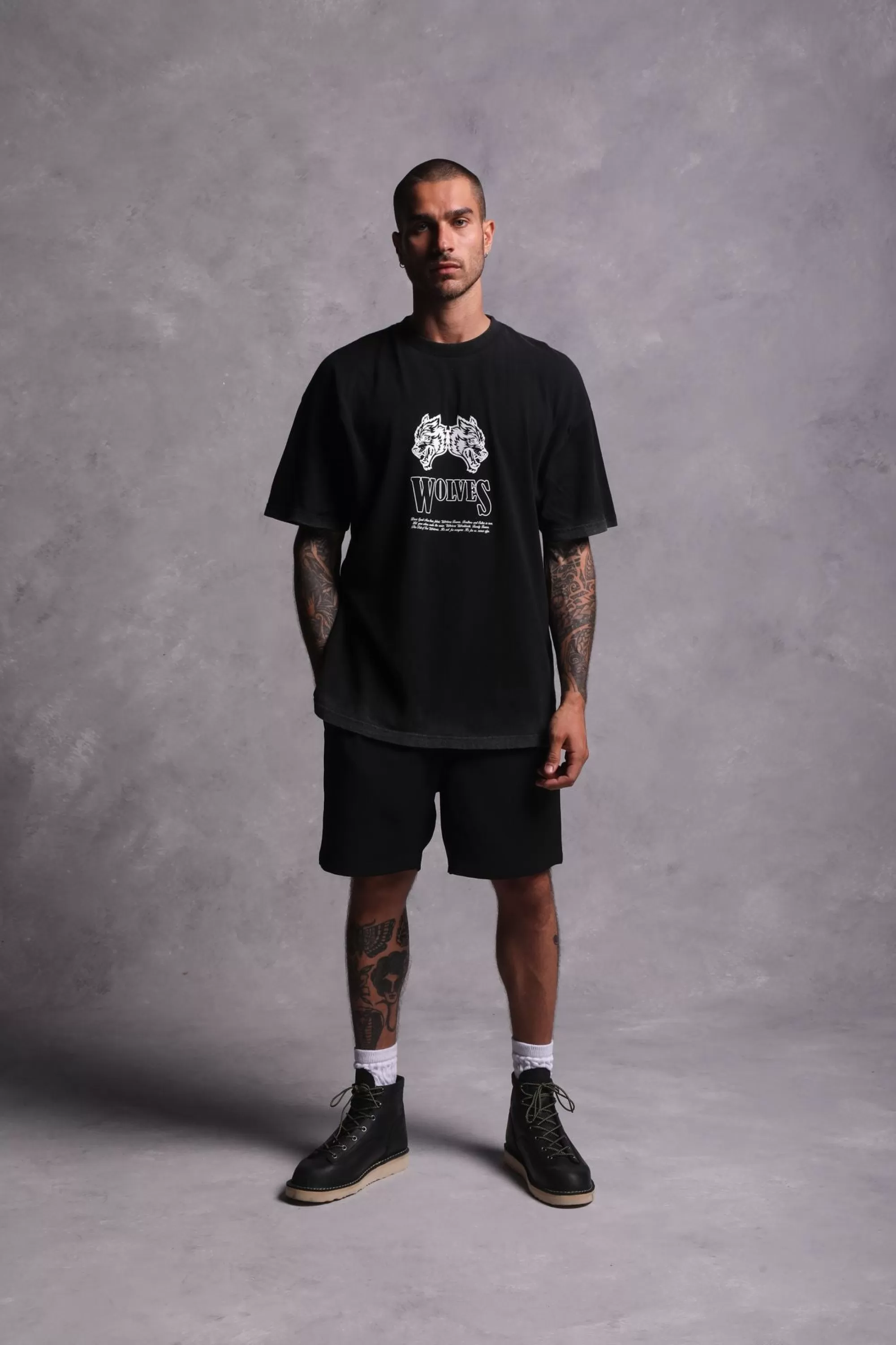 Best Moth To A Flame "Premium Vintage" Oversized Unisex Tee In Black/White Women Tops