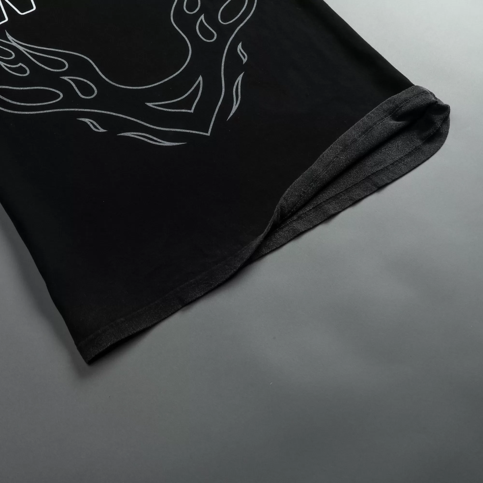 Best Moth To A Flame "Premium Vintage" Oversized Unisex Tee In Black/White Women Tops