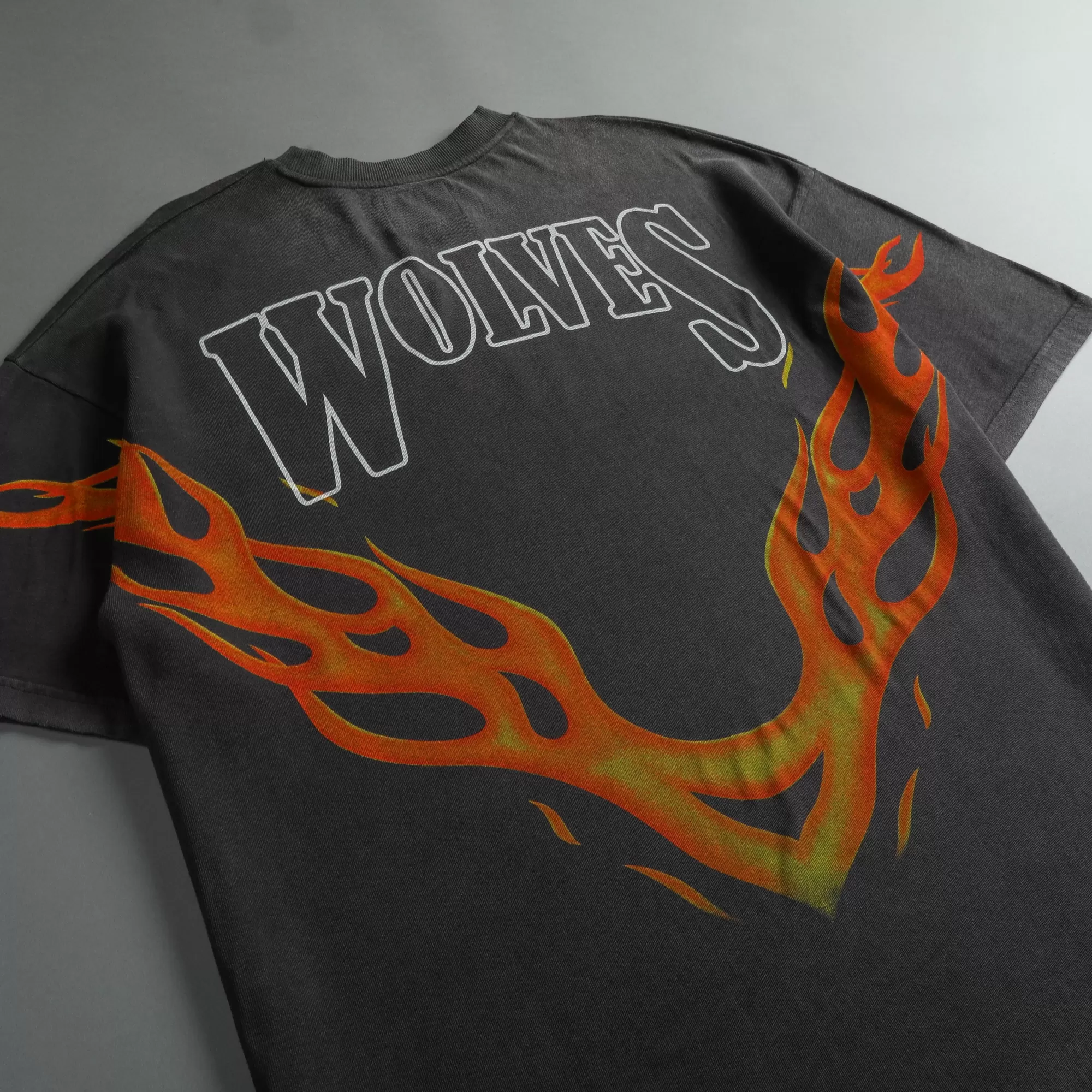 Online Moth To A Flame "Premium Vintage" Oversized Unisex Tee In Wolf Gray Women Tops