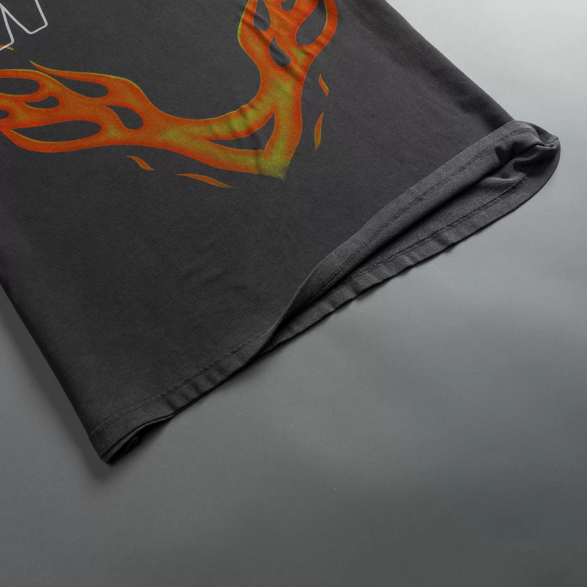 Online Moth To A Flame "Premium Vintage" Oversized Unisex Tee In Wolf Gray Women Tops