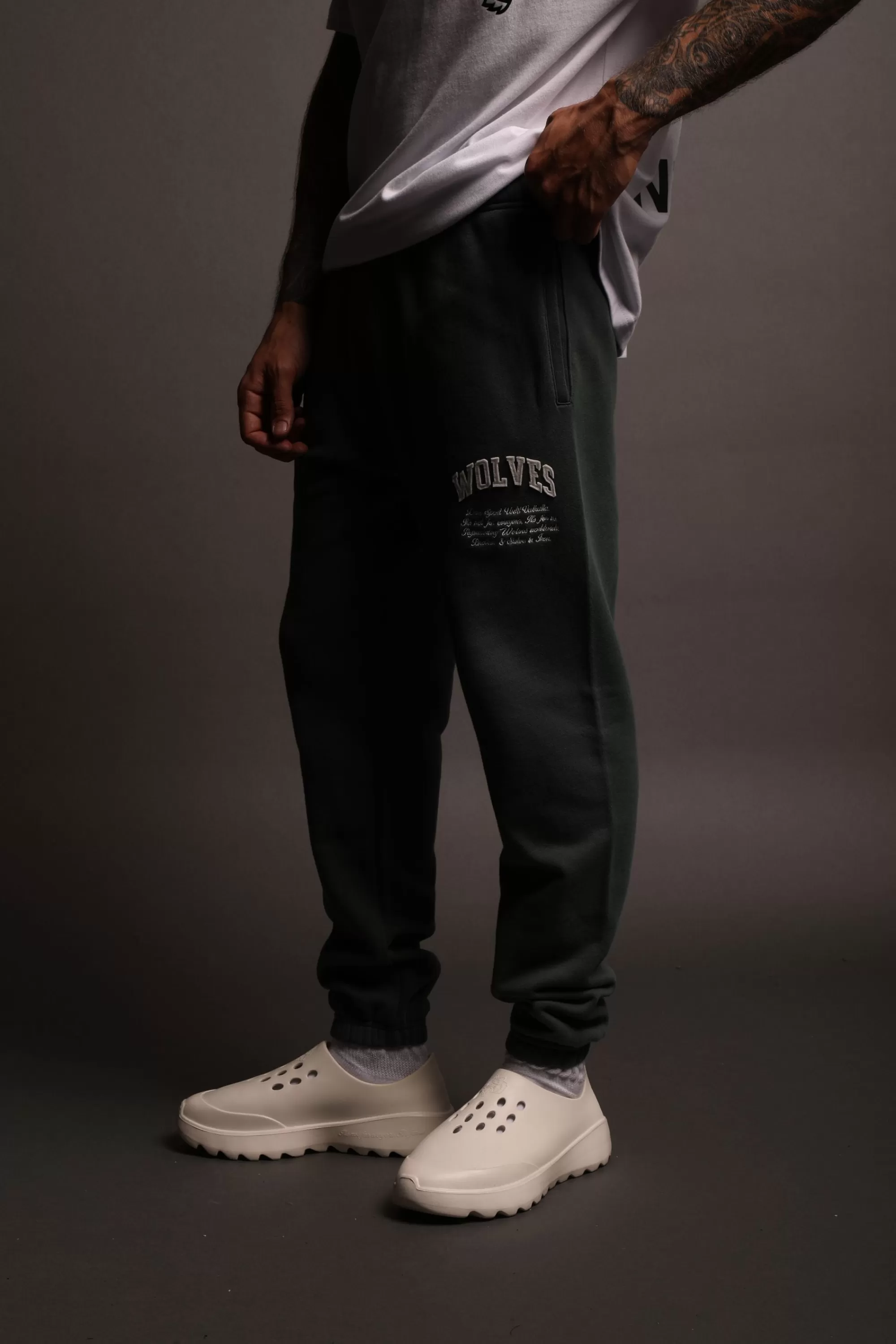 Discount Our Way Premium Post Lounge Sweats In Norse Green Men Pants