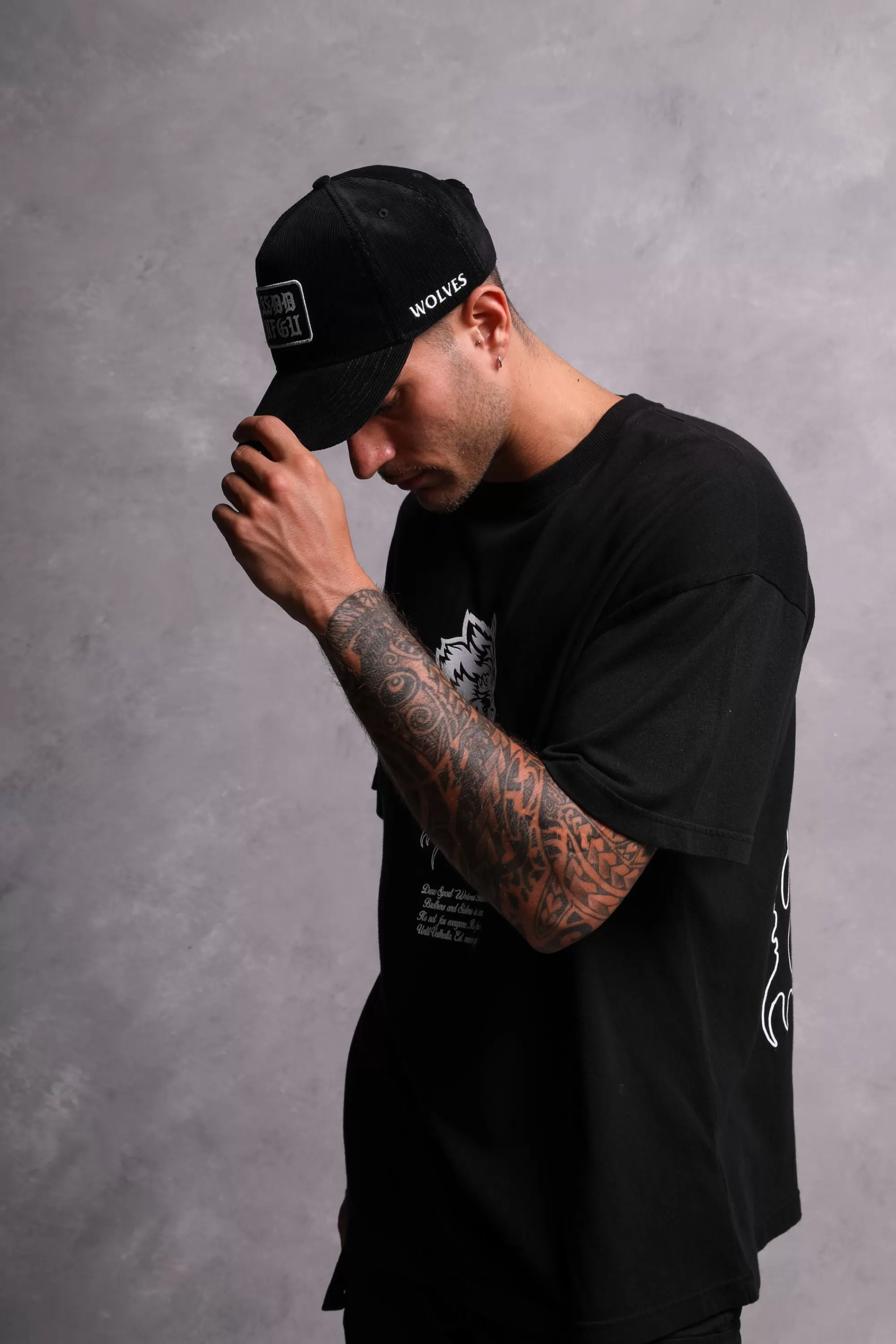 Hot Ssdd Corduroy 5 Panel Hat In Black Headwear