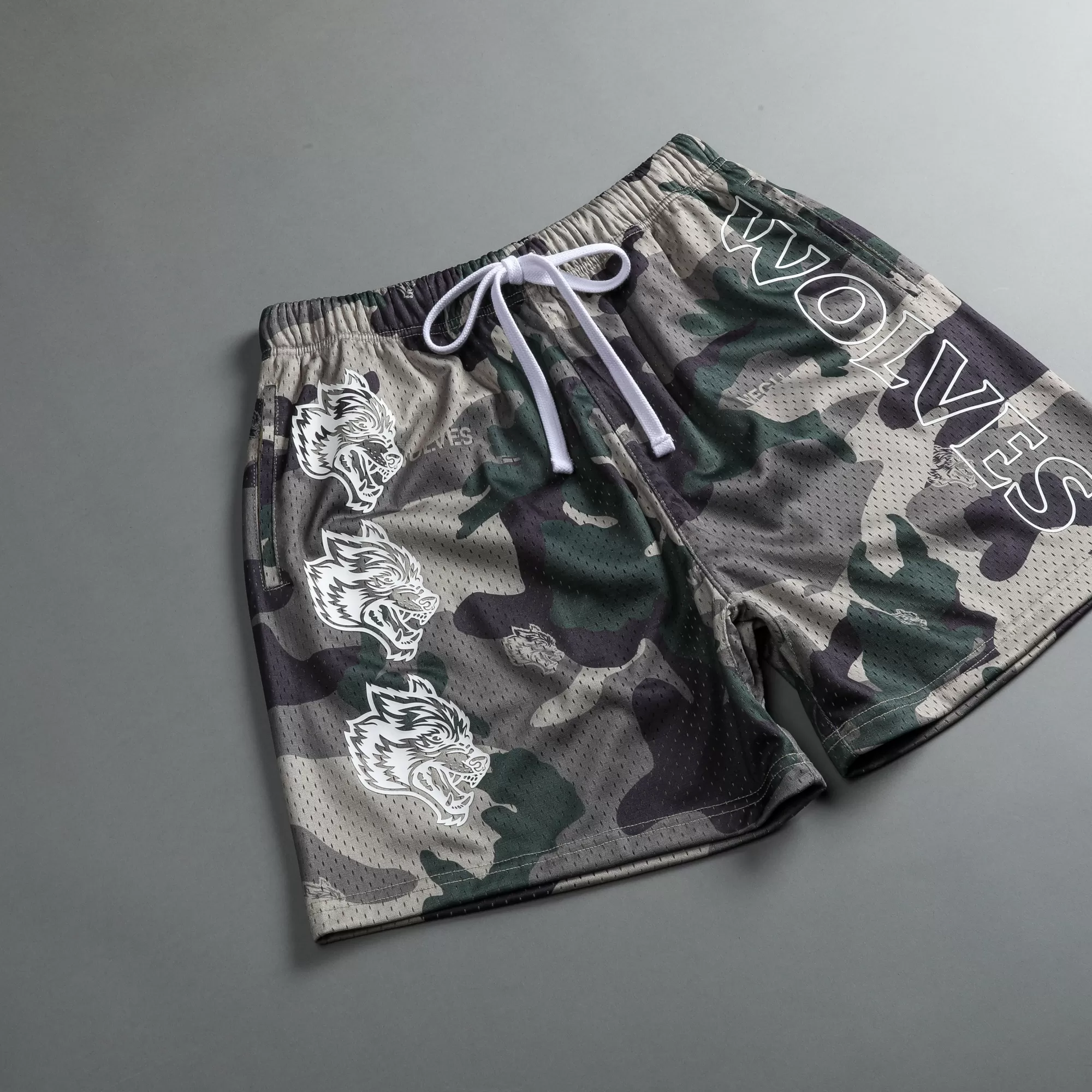Online Try Us 5" Mesh Shorts In Vintage Woodland Camo Men Shorts