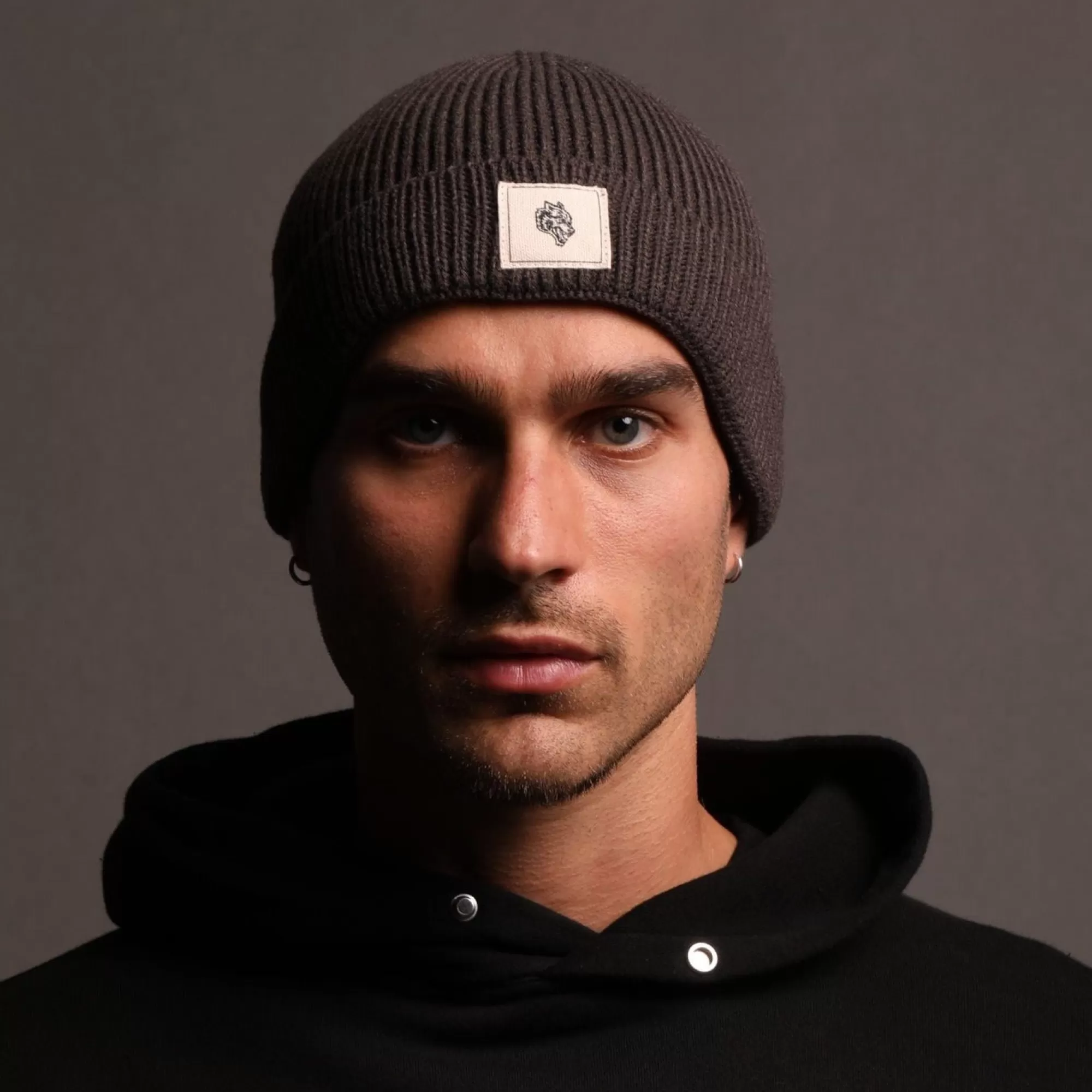 Cheap Wolf Patch Beanie In Wolf Gray Headwear