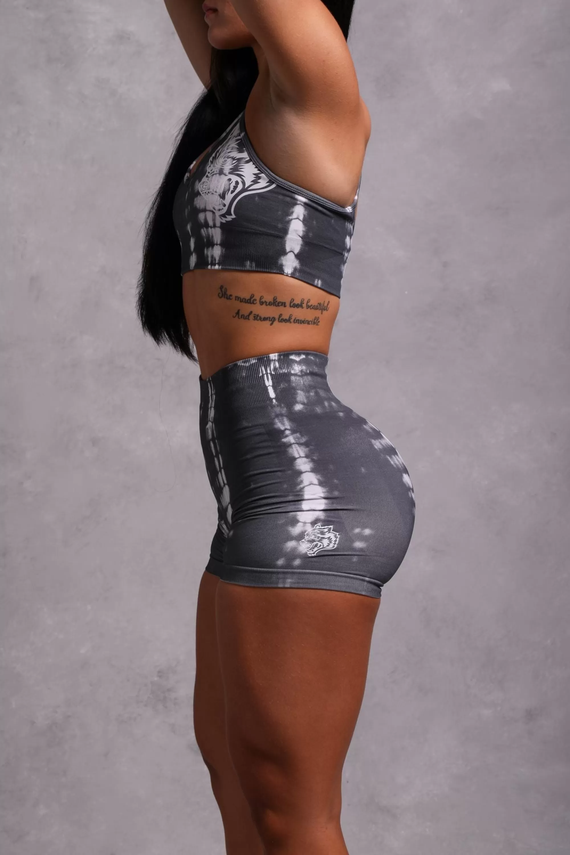 Best Wolves Forever Seamless Everson "Training" Shorts In Wolf Gray Serpent Women Seamless