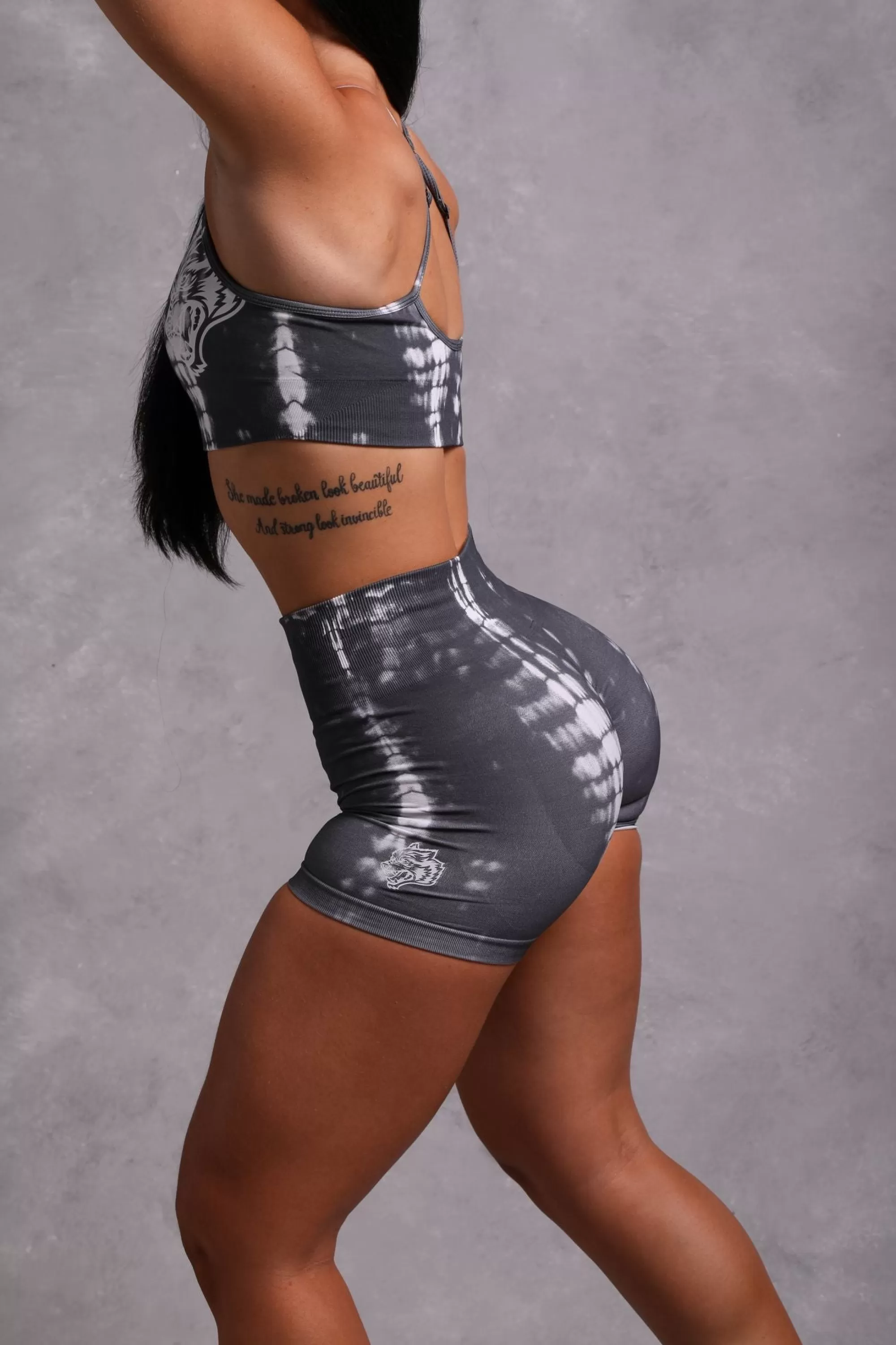 Best Wolves Forever Seamless Everson "Training" Shorts In Wolf Gray Serpent Women Seamless